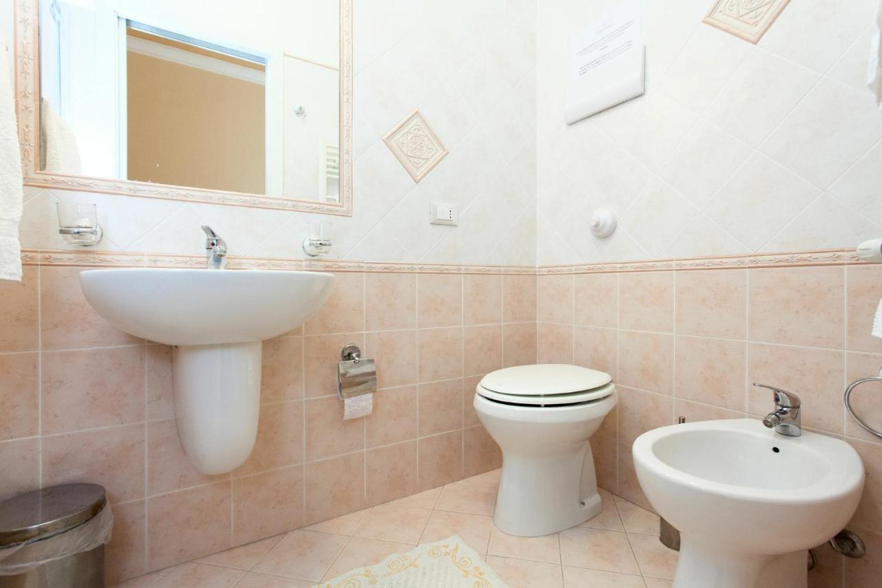 A Casa Di Anna - Apartment Palermo Luaran gambar