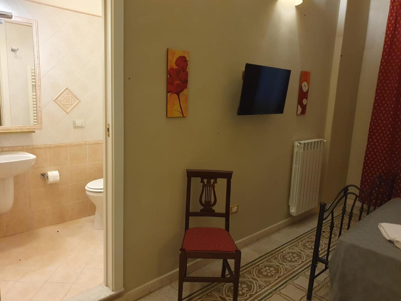 A Casa Di Anna - Apartment Palermo Luaran gambar
