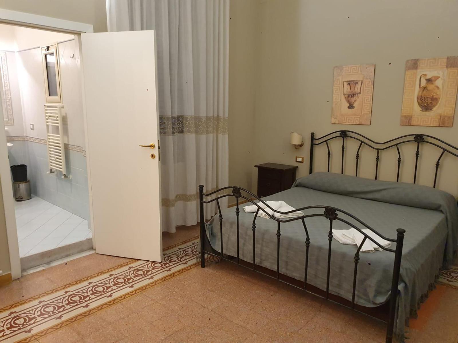A Casa Di Anna - Apartment Palermo Luaran gambar